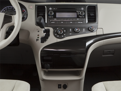 2012 Toyota Sienna Limited 7 Passenger