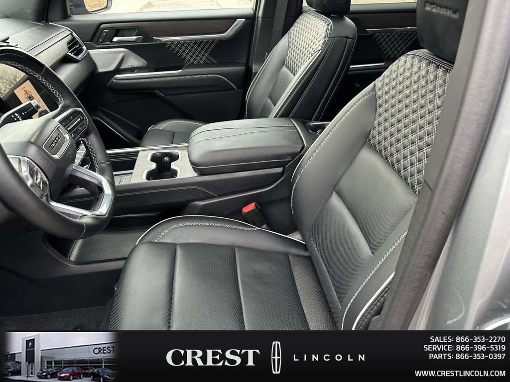 2024 GMC Acadia Denali