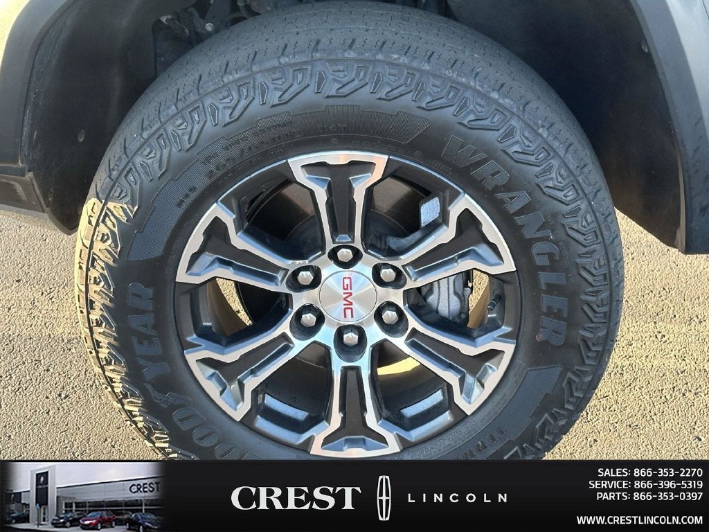 2023 GMC Canyon AT4