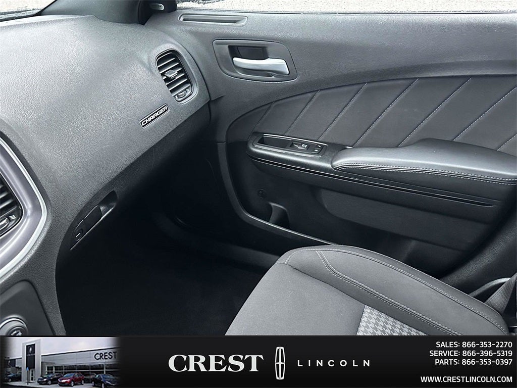 2019 Dodge Charger SXT