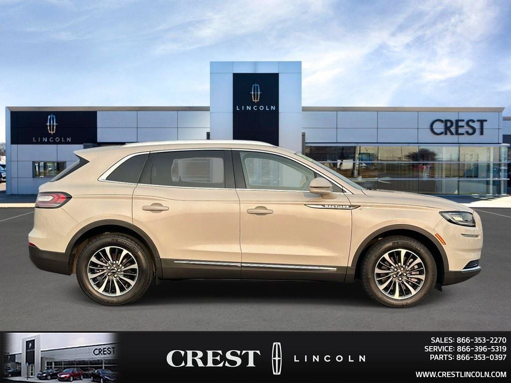 2023 Lincoln Nautilus Standard