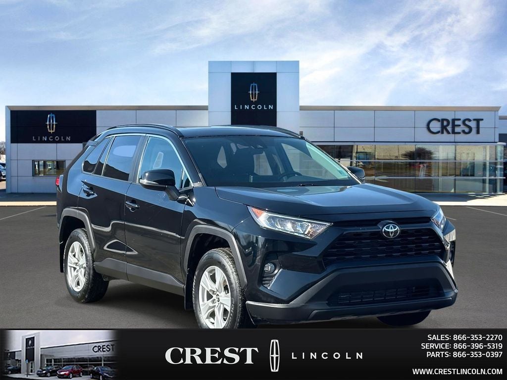 2020 Toyota RAV4 XLE