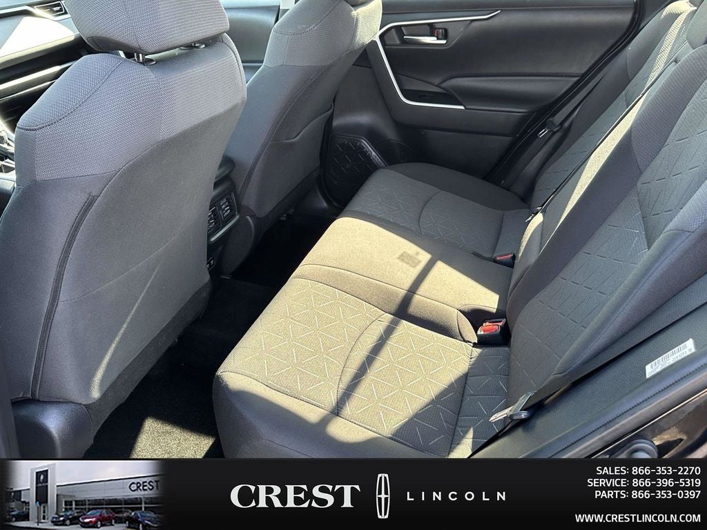 2020 Toyota RAV4 XLE