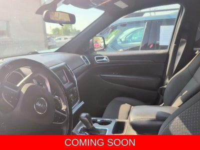 2019 Jeep Grand Cherokee Laredo E