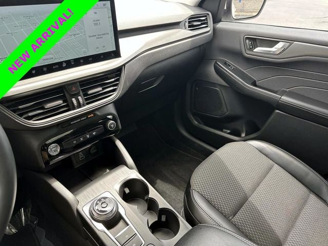 2025 Ford Escape Plug-In Hybrid Base