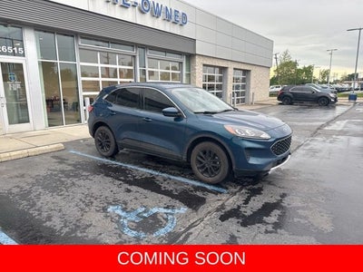 2020 Ford Escape SE