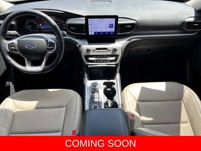 2023 Ford Explorer XLT