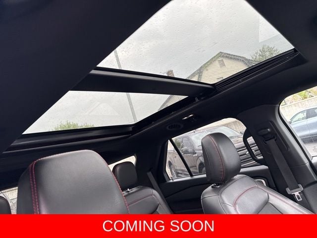 2024 Ford Explorer ST-Line
