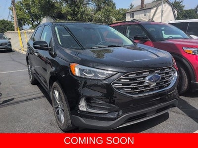 2023 Ford Edge Titanium