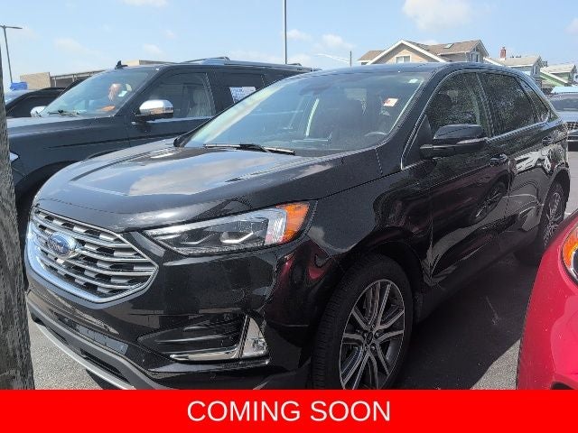 2023 Ford Edge Titanium