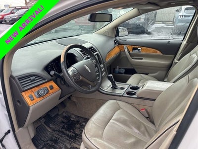 2015 Lincoln MKX Base