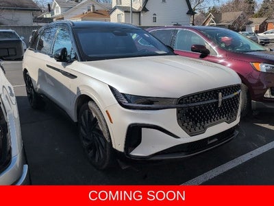 2024 Lincoln Nautilus Reserve