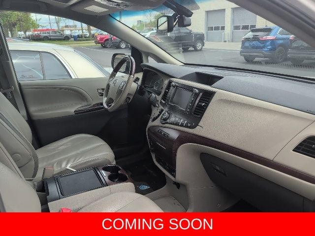 2012 Toyota Sienna Limited 7 Passenger