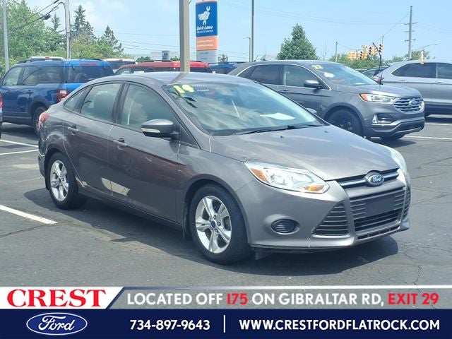2014 Ford Focus Sedan SE's photo