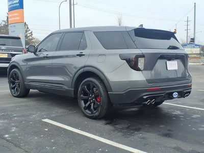 2022 Ford Explorer ST