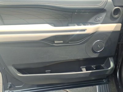 2022 Ford Expedition Max Platinum