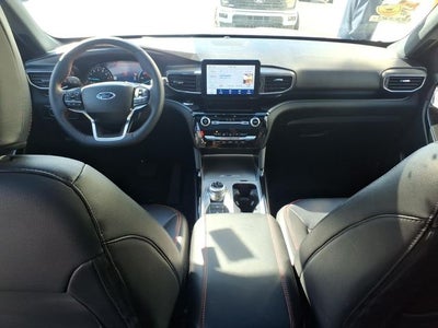 2024 Ford Explorer ST-Line